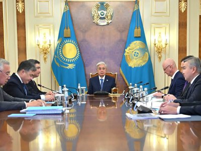 Президент провел совещание по вопросам бюджетного планирования