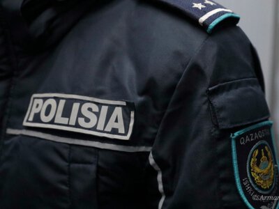  Трехлетнего малыша нашли одного в парке Атырау ранним утром 