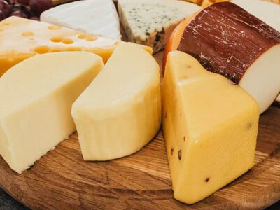 Импорт сыров из Европы вырос: украинские производители сталкиваются с большей конкуренцией