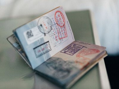 Украина – в мировом рейтинге паспортов, но не в топе: у кого больше всего направлений безвиза