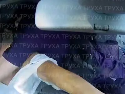 Таксиста силой вытащили из авто, пассажирку толкнули: ГБР расследует инцидент с полицией (видео)