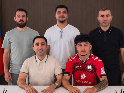 Ağayev “Qəbələ” ilə müqavilə imzaladı.