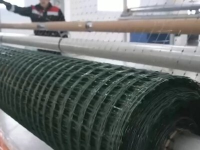  В Атырау переработанный пластик превращают в продукцию для инфраструктуры 