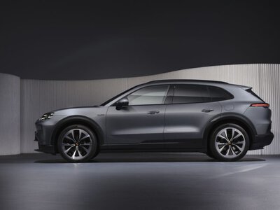 Новий Porsche Cayenne вже в Україні: до 1156 сил, 691 км запасу ходу і ціна від 5,6 млн грн