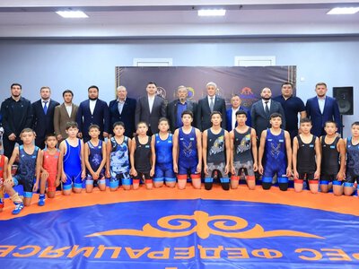 В Караганде открыли новый зал борьбы для будущих чемпионов