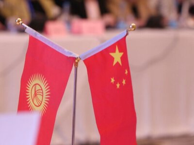 Китай ввёл частичный безвизовый режим для кыргызстанцев: доступны транзит на 10 дней и въезд на остров Хайнань