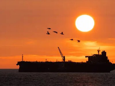 США создали коридор через Ормузский пролив: им каждую ночь проходят до 20 танкеров