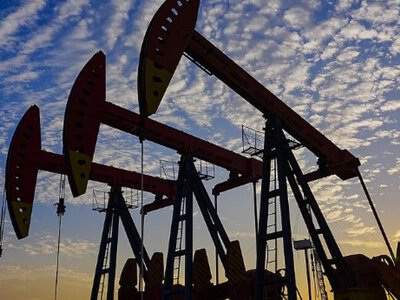 Китай сообщил, сколько нефти купил у России с начала года