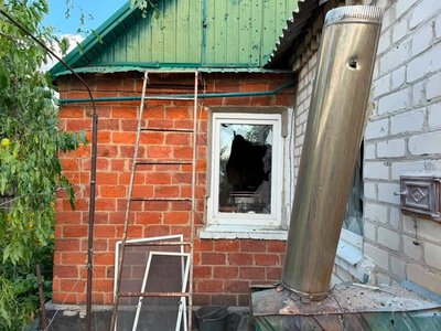 РФ ударила по частному сектору в Славянске из РСЗО: ранены три человека
