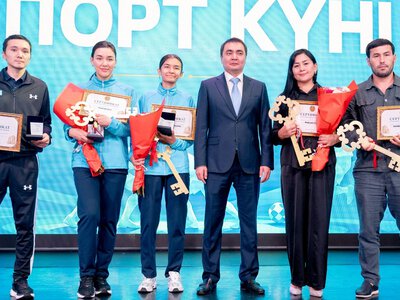 Чемпионам и призёрам Паралимпиады и Сурдлимпиады в Караганде подарили квартиры 