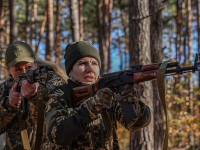 Женщины тоже должны служить: в ЦПД отреагировали на громкое заявление Резникова о мобилизации всех
