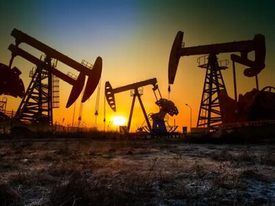 Нефть дорожает вторую неделю на фоне угрозы новых санкций США
