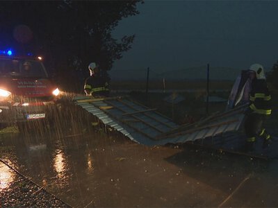  Мощный шторм оставил тысячи жителей Словакии без света 