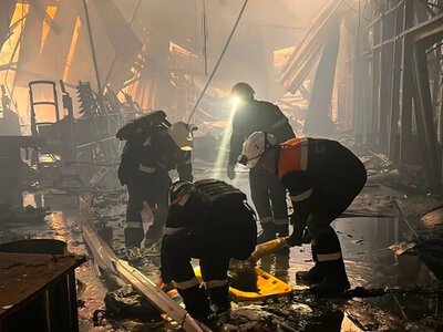 Двойной удар РФ по ТЦ в Украине унес жизни 16 человек, еще 130 ранены.