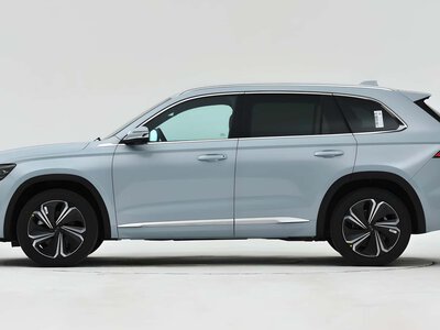 Geely Monjaro EM-i готують до глобального запуску: великий PHEV націлили на сімейні SUV