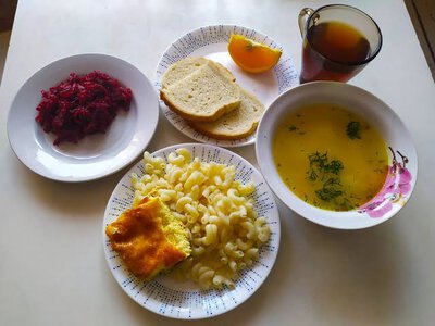 Почти 99% учащихся будут обеспечены горячим питанием в новом учебном году