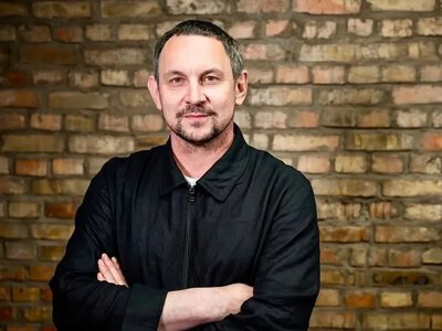 Валерій Харчишин урятував двох коней військового від забою і розповів, скільки коштує їх утримання
