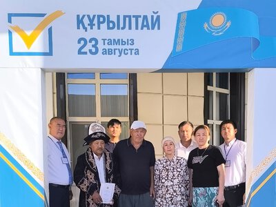 ИЗБИРАТЕЛЬНЫЙ УЧАСТОК №37 ОТКРЫЛСЯ, КАК И ПОЛОЖЕНО В 7 УТРА
