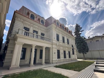 От консульства РФ до частной роскошной резиденции: в Одессе продают исторический особняк