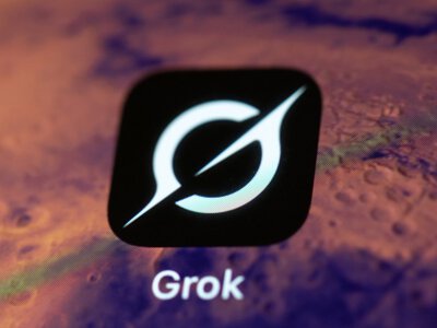 Grok почав відповідати користувачам безглуздим набором слів: збій торкнувся частини Grok Lite