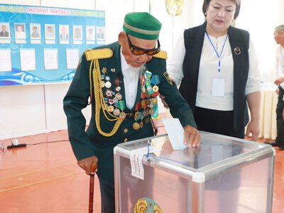 Ұлы Отан соғысының ардагері дауыс берді