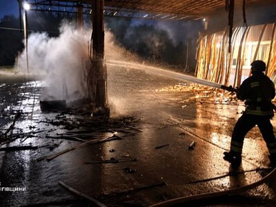 россияне ударили по АЗС в Черниговской области, есть раненая