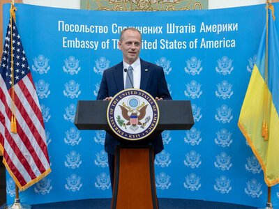 Новый временный поверенный США приступил к работе в Киеве
