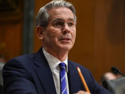  Бессент заявил о начале завершающей фазы войны США против Ирана 
