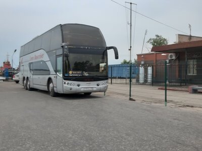 Российские власти планируют новые автобусные рейсы между аннексированным Крымом и оккупированным Донбассом