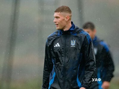 Довбик снова не в старте, теперь - в Болонье