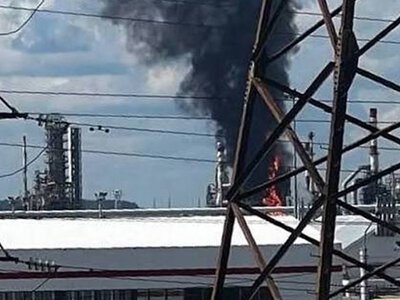 Один из крупнейших НПЗ в России приостановил работу после атаки украинских дронов