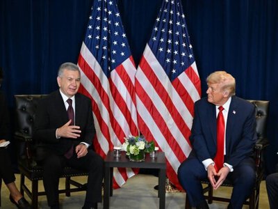NYT написала о подаренных Мирзиёевым Трампу беседках. Узбекский дипломат следом заявил, что это «символ дружбы»