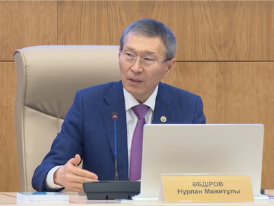 Председателю ЦИК Казахстана «сложно ответить», почему явка на участках без независимого наблюдения заметно выше