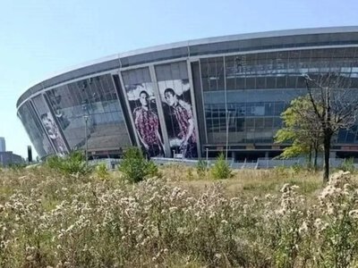 Донбасс Арена заросла сорняками. Появились печальные кадры легендарного стадиона