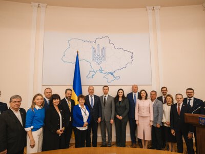 Правительство и Всемирный конгресс украинцев подписали меморандум о сотрудничестве