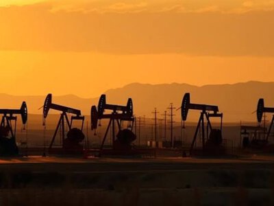  Нефть Brent подешевела более чем на 2% 