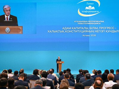  Педагогов надо избавить от бумажной волокиты и бесконечных отчетов – Токаев 