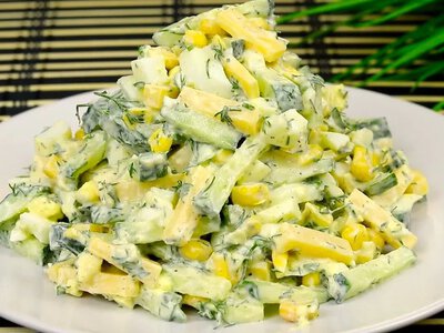 Успейте попробовать лучший летний салат: насладитесь вкусом и легкостью за считанные минуты
