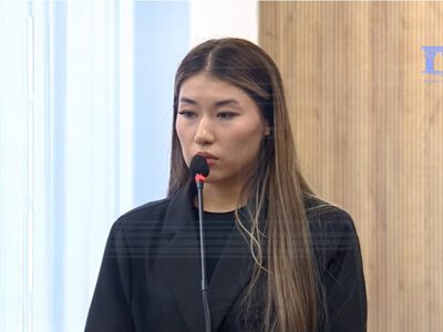  «Улдана лежала лицом вниз, на ней были кирпичи»: фельдшер расплакалась в суде 