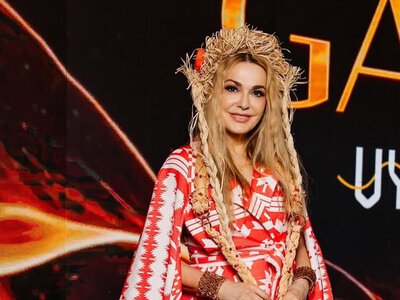 Цветник дома: Ольга Сумская поделилась снимками с празднования своего юбилея