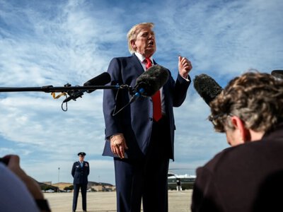  «Не хочу разочаровывать людей»: Трамп впервые высказался о визите Рэтклиффа в Россию 