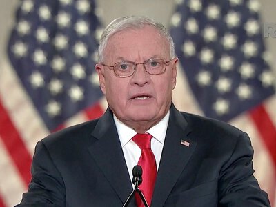 Вы сказали нам не воевать: Келлог раскрыл подробности разговора между Трампом и Зеленским о Крыме