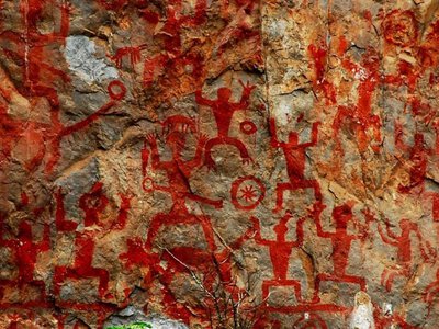 Этот рисунок не поблек за 2000 лет: ученые предполагают, что секрет краски – кровь