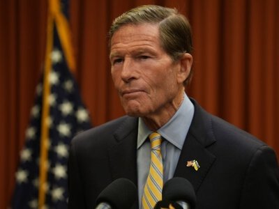 США могут принять закон о санкциях против России в сентябре – сенатор Блюменталь