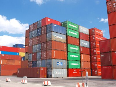 Крупнейшая контейнерная компания мира остановила рейсы в порт Новороссийска