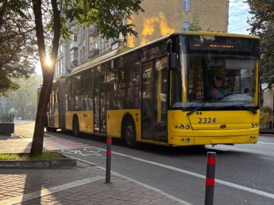 В Киеве троллейбусы задерживаются из-за обрыва электросети