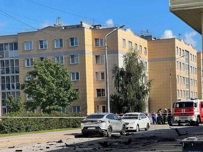 В Санкт-Петербурге взорвался автомобиль с российским подполковником: мужчина погиб, его жена находится в реанимации