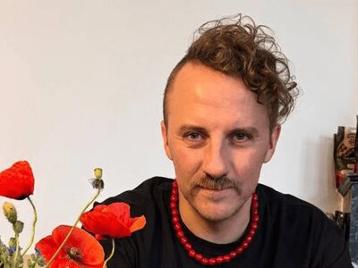 Євген Клопотенко розчулив фото з мамою-красунею й поділився її перлами з їхнього спілкування