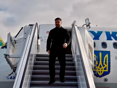  Зеленский прибыл с визитом в Молдову 