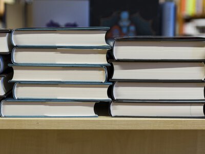 Из-за атаки РФ уничтожен состав издательства А-БА-БА-ГА-ЛА-МА-ГА: ожидаются задержки заказов